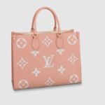 Designer Tote Bags vs. Traditional Handbags for Women: What’s The Difference?