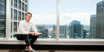 Crafting Your Personal Brand with Professional Photography